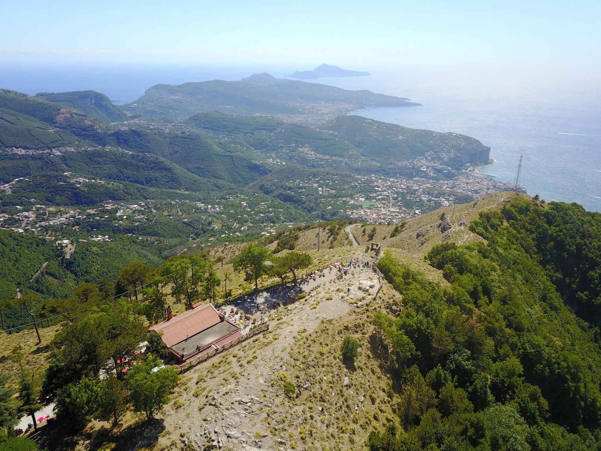 Sant'angelo Al Belvedere Couette-café